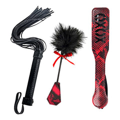 LOVERS KITS WHIP, TICKLE & PADDLE
